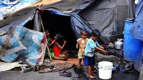 भारत में 17.1 करोड़ लोग गरीबी रेखा से बाहर
