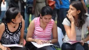 बिहार में महिला आरक्षण 35 % हुआ। 